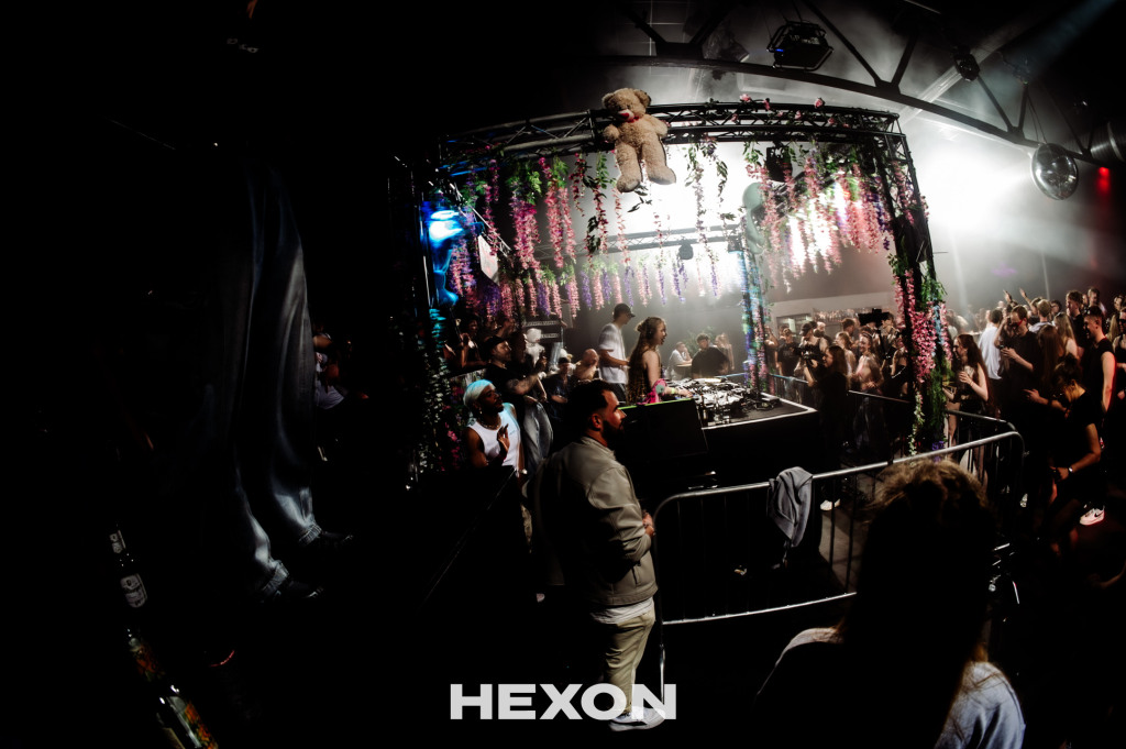 1_hexon_alast_finals_wm_-1