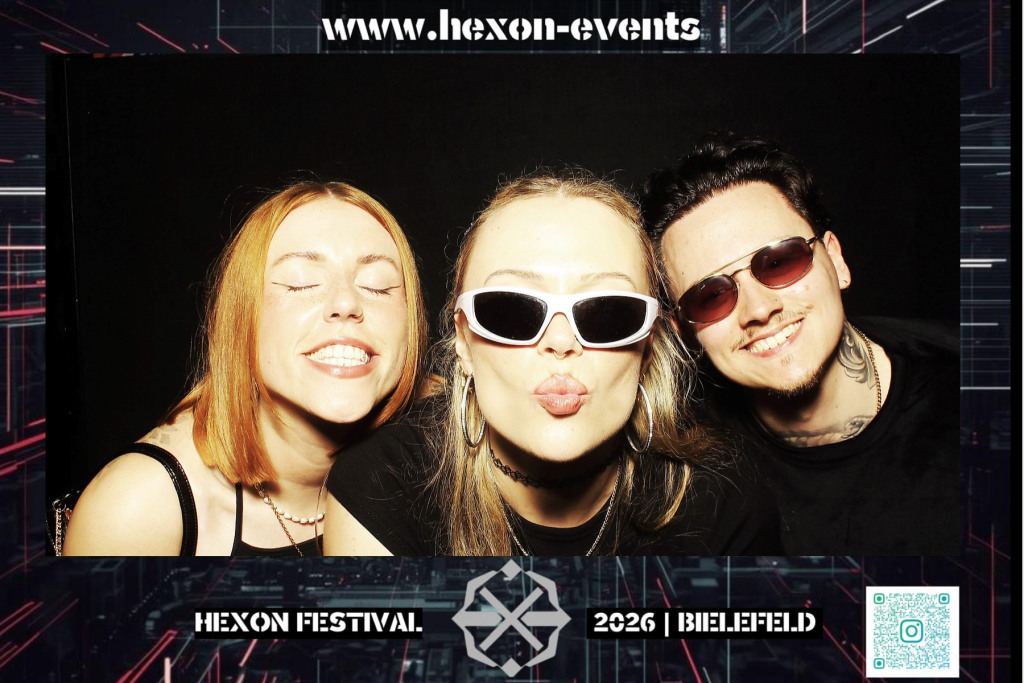 20260503_043717_415